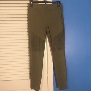 Simply Vera Wang Small Strechy Denim Pants